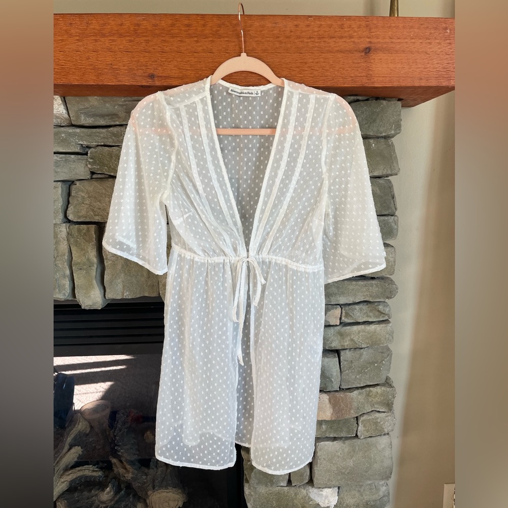 Abercrombie White blouse, small